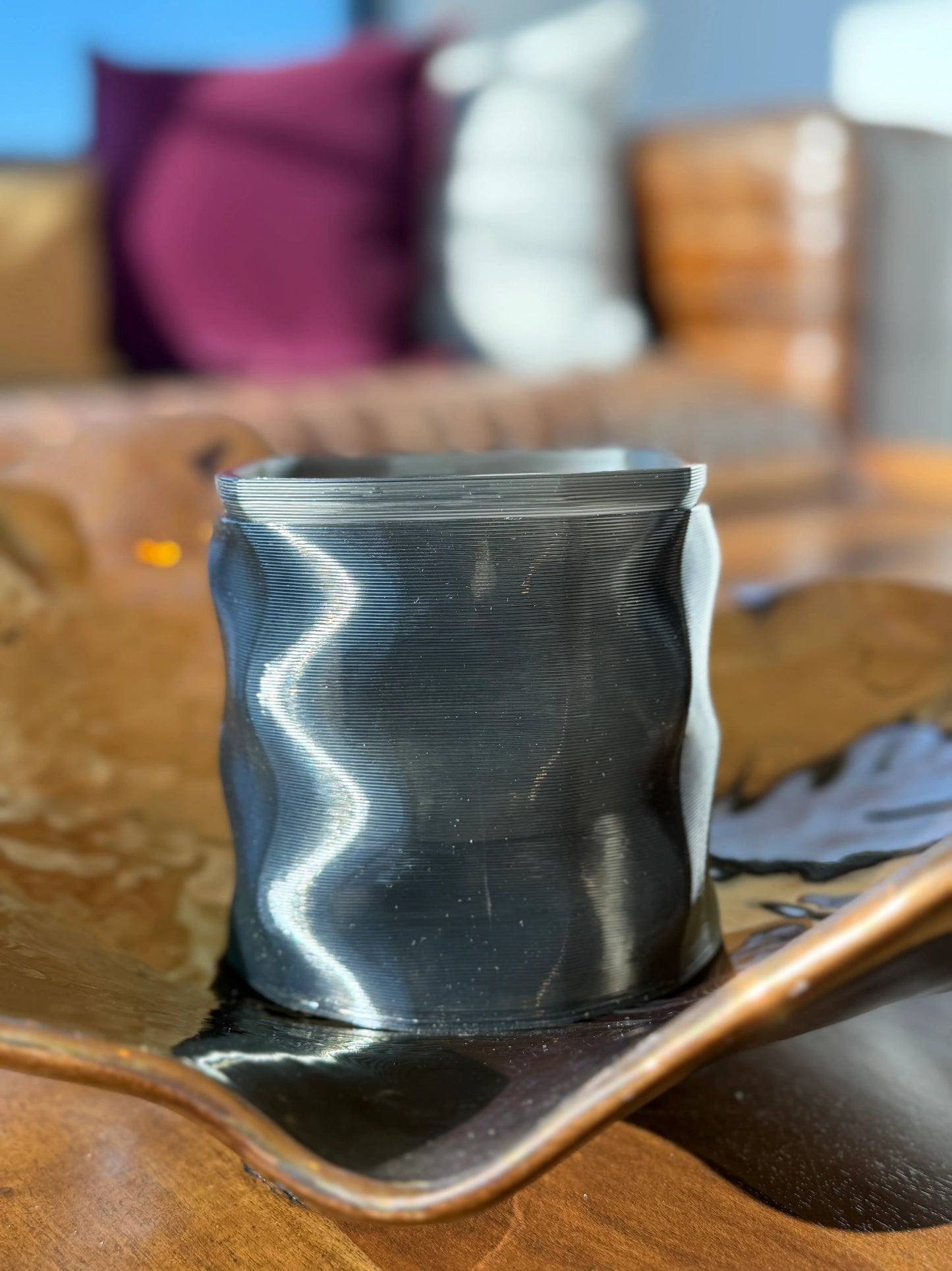 Monk Ripple – Self-Watering Planter